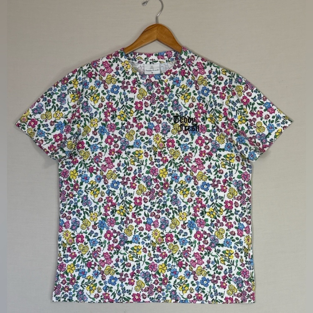 Teddy Fresh Floral Graphic Tee White Multicolor Streetwear Shirt M